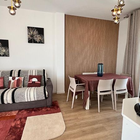 Blue Moon Penthouse Apartment Lido di Jesolo Bagian luar foto