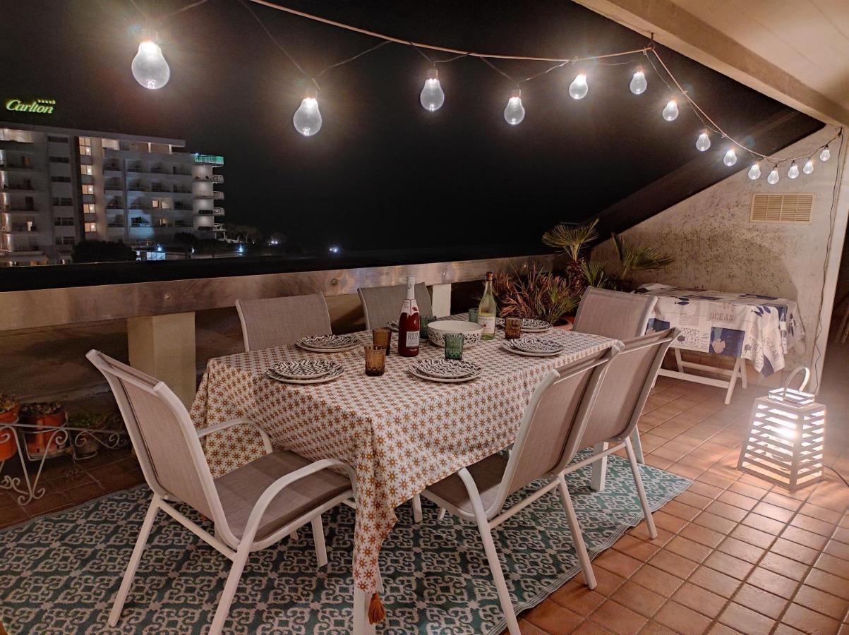 Blue Moon Penthouse Apartment Lido di Jesolo Bagian luar foto