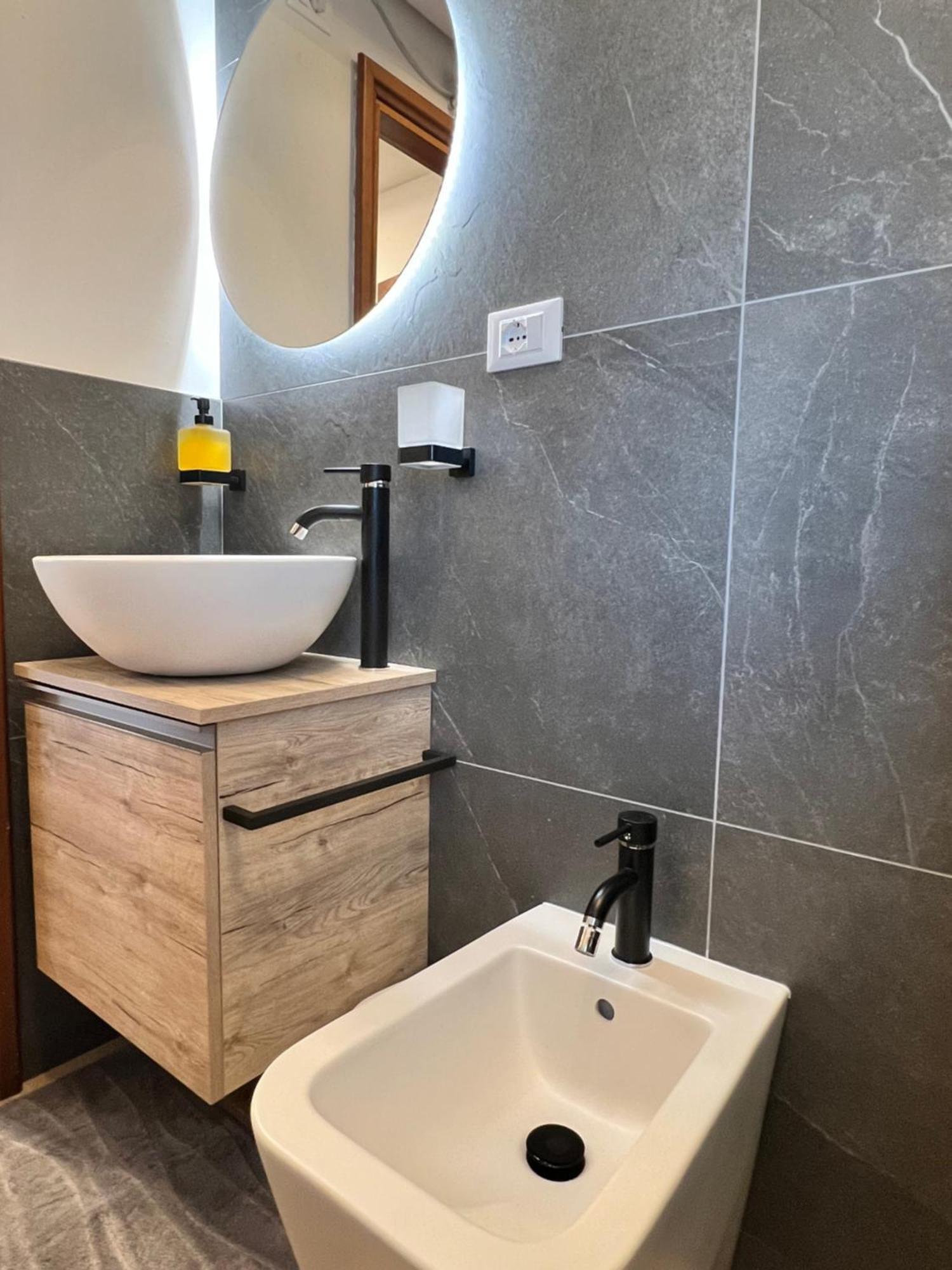Blue Moon Penthouse Apartment Lido di Jesolo Bagian luar foto